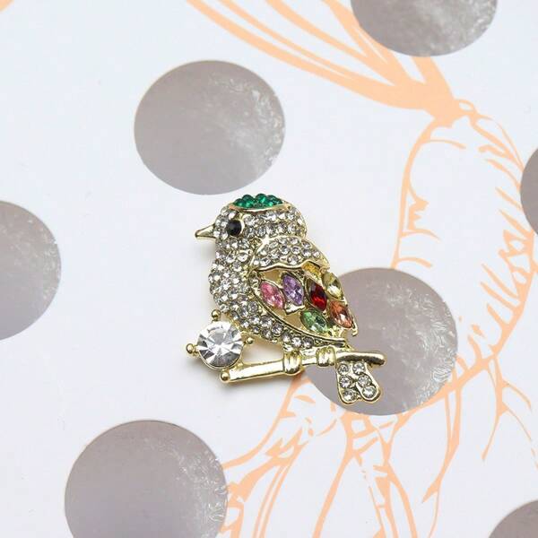 1 pieza Broche elegante y de moda con en forma de Pied Wagtail, adecuado para que las mujeres lo usen a diario o en festivales, insignia de solapa con diseño de animal