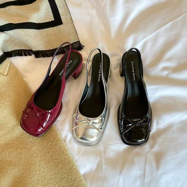 Baotou Damenschuhe, Frühling und Herbst, neue dicke Schuhe, Lackleder, rote Schleife, dünne Damenschuhe, Sommer, neue spitze Schuhe, kleine rote High Heels, leere dicke Schuhe, hohe Schuhe, modische Lilien-High-Heel-Schuhe. Einfach, aber strahlt ein Gefühl von Luxus aus. Der Sommer ist neu und undefiniert, aber dank der Freiheit können Sie Valentinstagsgeschenke, Geburtstagsgeschenke, wasserdichte Geschenke für die Familie, die Frau, den Liebhaber, die Mutter oder den besten Freund schicken.