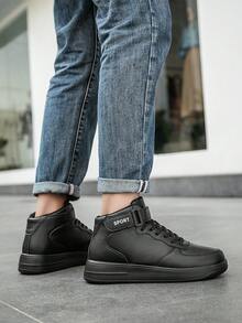 Herrskor med personligt mönster och lapptäcke, höga sneakers för casual bruk, moderiktiga herrskor för gatubruk, vita skor för utomhusbruk, bekväma löparskor för par - Svart - Visa 10