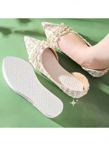 10pairs Sweat Absorbent Odor Resistant Breathable Barefoot Ultra Thin Foot Pad For Male & Female, Summer, Wood Pulp Insole For High-Heel Shoes, Shoes And Boots Accessories Boy Valentine Heart Women's Valentine