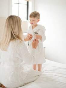 1pc Customized Embroidered Waffle Children's Hooded Bathrobe | Customizable Name | Exclusive Embroidery | Soft & Comfortable | Essential For Children After Swimming & Bathing | Ideal For Travel & Beach | 6A Fits Children Under 110cm, 8A Fits Children Under 135cm - Multicolor - View 4