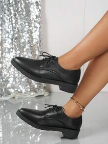 Ballerines à bout pointu noires à lacets, chaussures casual  mat, design minimaliste rétro, convenant pour le trajet, le travail, la profession, chaussures Oxford brogues pour femmes - Noir - Voir 3