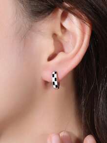 1 par de pendientes de cobre elegantes con estampado de tablero de ajedrez multicolor para mujer