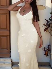 Apperloth A 优雅女士 3D 花朵针织白色长裙性感深 V 领露背修身夏季毛衣裙适合海滩度假 - 白色 - 查看 6