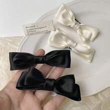 2个缎面亮面3D蝴蝶结发夹，简约可爱设计，适合日常佩戴、派对、活动装饰、爪夹、发夹、发爪、学生用品、优雅、学院风、冬季女装、蝴蝶结、时尚、发饰、头饰、发卡、节日、生日等场合。 - 米色 - 查看 5
