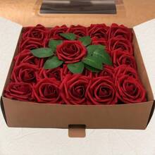 26 Piezas de rosas blancas artificiales con hojas verdes - Ideal para bodas, Día de San Valentín, Día de la Madre, Acción de Gracias y decoraciones de fiesta, decoración de boda | Arreglos florales elegantes | Rosas de plástico, flores de boda artificiales