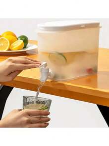 1pc Large Capacity Fridge Drink Dispenser With Tap, Rechargeable-Free PP Beverage Pitcher For Lemonade, Juice, Tea, Suitable For Family, High Capacity, Non-Slip, Thick, Home Kitchen Modern White Cold Water Container