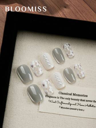 10 片手工制作短款压贴指甲，温柔花朵，夏季指甲，手绘制作，可重复使用假指甲