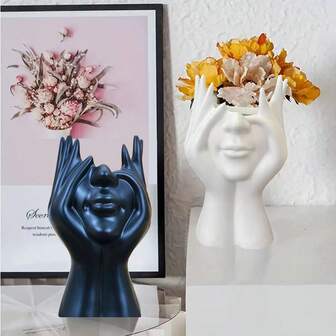 1pc Abstract Hands Holding Face Resin Sculpture, Makeup Brush Holder, Jewelry Display Stand, Desk Organizer, Decorative Accessory For Office, Home, Garden, TV Stand, Bar, Tabletop Vase, Party Gift,Gifts For Women,Christmas Gifts,Gift Ideas For Women
