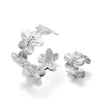 Geometrisches Blumen Armreif & Ring Set