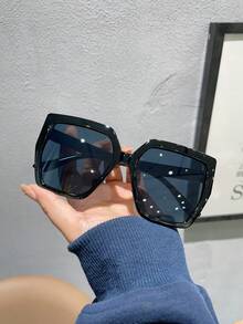 一副女士休闲复古方形大框豹纹棕色时尚眼镜，适合夏季日常出行、海滩和街头风格 - 彩色 - 查看 15