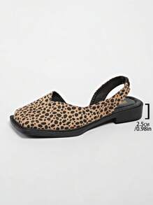 Sandálias Baixas Femininas de Luxo com Estampa de Onça da Coleção 2025, Design de Fivela, Plataforma Casual, Bico Quadrado