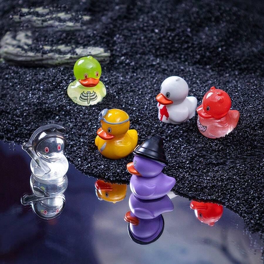 6pcs Halloween Cute Changeable Little Yellow Duck Figurines, Varied Shape Resin Crafts Desktop Decor, Creative Decoration For Holiday, Pretend Play Toy, Suitable For Halloween Home Decor Halloween Decor Fall Decor Room Decor - Multicolor - View 1
