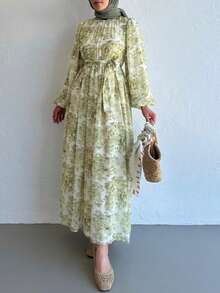 Vestido con mangas de farol, cintura recogida y estampado floral elegante para uso diario