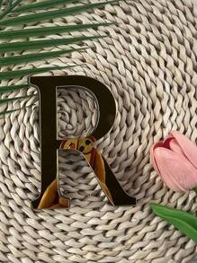1 Piece 3D Acrylic Mirror Letter Art Wall Sticker - Light And Shadow Intertwined Space Aesthetic Symbol, Gold/Silver/Black/Rose Gold Oversized Letters Self-Adhesive Home Decorative Letter Logo Art Sticker, Artistic 3D Thickened Acrylic Mirror Letters Wall Sticker (3.93/5.9/7.87/11.81 Inches)