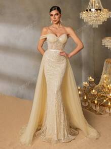 Luxury Off-Shoulder Beaded Mermaid Evening Gown With Tulle Cape Sleeves & Fishtail Train - Structured Sweetheart Bodice, Sequin-Embellished Hem - For Red Carpet Galas, Black-Tie Weddings, Opera Premieres, Charity Balls, Luxury Dinner Events