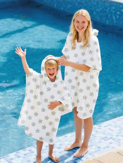 1PC Hooded Bath Beach Towel For Kids,29.52/40.3 X 29.52 Inches Excluding Hood,Parent-Child Bathrobe,Soft Absorbent With Hood For Toddler,Wrap/Bathrobe For Pool, Travel, Camping, Swimming