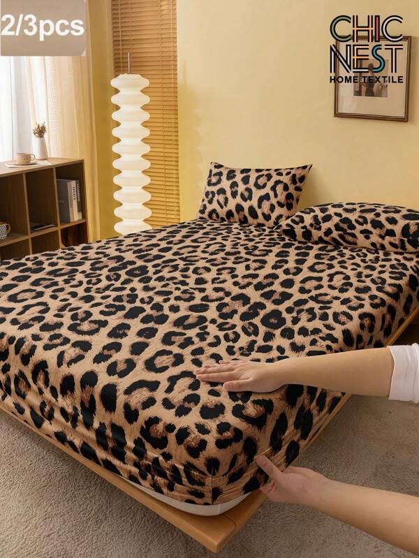Set de 2/3 cearșafuri cu model leopard maro (1 cearșaf cu elastic + 1/2 fețe de pernă), protecție pentru saltea, husă de saltea pentru pat, set de cearșafuri, moale și respirabil, pentru paturi de toate dimensiunile - Twin, Full, King, Queen Size, cearșaf cu buzunar adânc de până la 29 cm, textil pentru casă