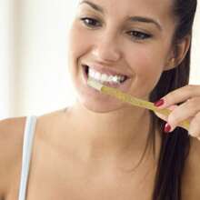 Premium Natural Branch Miswak Toothbrush Stick Travel & Daily Use Wooden + Organic Tree Branch Bamboo Handle Toothbrush Gift