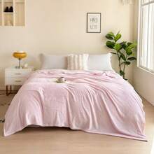 1pc Solid Color Flannel Fleece Blanket, Suitable For Bedroom, Sofa, All Seasons - Baby Pink - View 3