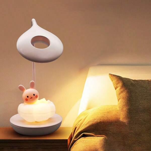 LED Cartoon Niedliche Energie sparende kreative Tischlampe; 3 Modi 5 Helligkeitsstufen augenfreundliches Leselicht; USB aufladbar tragbare Touch-Sensitive Schlafzimmerlampe; batteriebetriebene energieeffiziente Nachttischlampe; niedlicher rosa Hase Lampe; für Lesen von Kindern, Studium, Buch Nachtlicht; Urlaubsgeschenk, Geburtstag Kind, Weihnachtsgeschenk Lampe; Kunststoff Nachttischlampe Dekor Licht [Energieeffizienzklasse F]