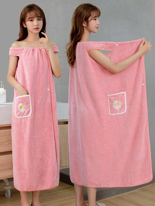 1pc Super Absorbent Polyester Knitted Fabric Bathrobe, Cartoon & Modern Plaid Pattern, Soft & Comfortable, Suitable For Home Use