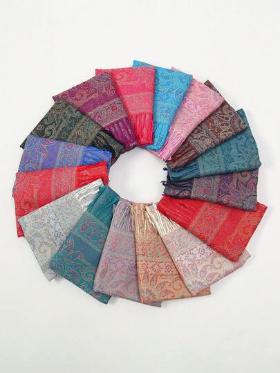 1件女士波西米亚风流苏提花围巾，佩斯利花纹披肩，羊绒石纹图案穆斯林头巾，值得赠送，适合所有季节日常外出穿着。