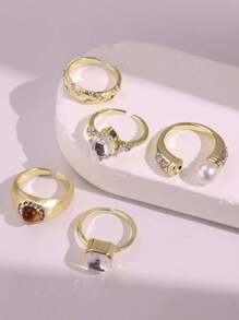 Conjunto de 4 anéis elegantes com pérolas e strass, conjunto de joias de luxo versáteis para mulheres, uso diário, viagens, feriados