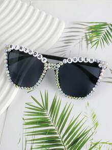 独特的水钻和珍珠装饰字母印花时尚眼镜，适合海滩、生日派对、音乐节和日常穿着 - 彩色 - 查看 2