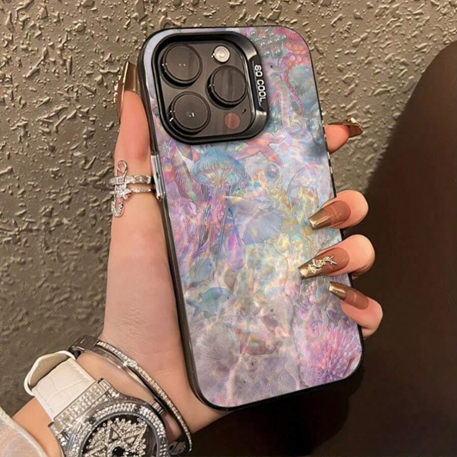 Mermaid Mobile Phone Case, Designed With Colorful Ocean Creatures And Shimmering Pearls, Suitable For IPhone 16, 15, 14, 13, 12 And 11 Pro Models, Made Of TPU Material, And Provides Shockproof Protection. Perfect For Family, Friends, Children, Birthdays, Spring, Holidays, Boyfriends, Girlfriends, And Valentine's Day Gifts. - màu đen - Xem 1