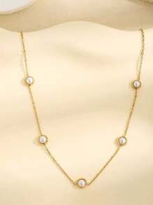 1 set Elegante collar de acero inoxidable con decoración de cuentas de plástico blanco y pendientes a juego de acero inoxidable, adecuado para uso diario o fiestas de mujeres, puede ser un regalo en días festivos