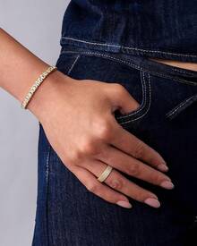 PAVOI 14K Gold Plated Tennis Bracelets For Women - Bezel Set Cubic Zirconia Bracelet - Simulated Diamonds Round, Trillion, Trinity, Radiant, Pear, Heart Cut Stones Wedding Jewelry Gifts For Brides - White Gold - 查看 3