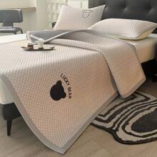 1 peça de tapete macio para cama com ar condicionado, almofada de resfriamento com bordado de urso da sorte de duas cores para o verão, adequado para uso diário no quarto