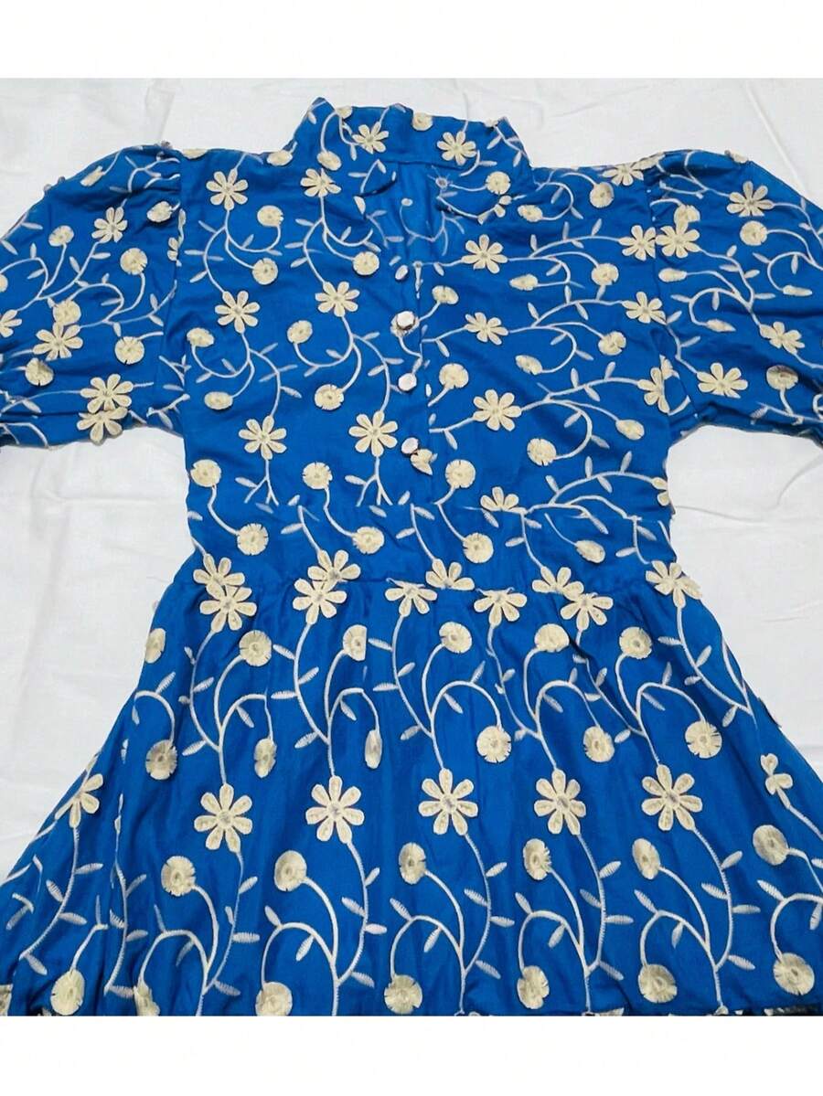 Women's Fashion Midi Dress In 3D Laise Fabric With Elastex On The Back And Button On The Front And Lining - 查看 1