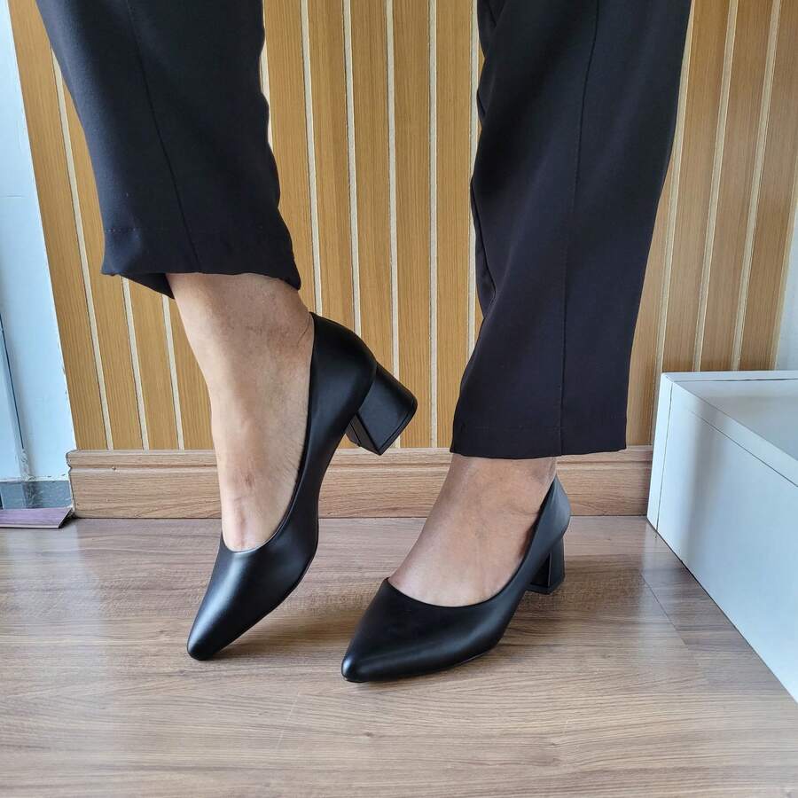 Women's Pumps Block Heel 5cm Comfortable Elegant Work - Black - View 1