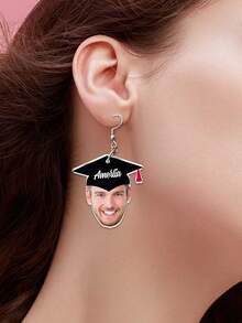 1pc Personalized Face + Name Photo Earrings With Graduation Cap - Custom Acrylic Photo Dangly Jewelry Gift For Graduates, Funny Graduation Party