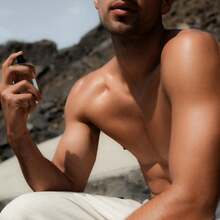 Body Mist, Black Rose & Oud Scent, Skincare Infused Perfume Hair & Body Spray For Women And Men, Hydrating Fragrance With Glycerin And Red Algae,3.4 Fl Oz