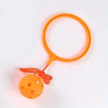 كرة نطاطة للمرح العطلات: أقواس نطاطة وإلعاب - كرة مربوطة بالقدم - مناسبة لعيدي الهالوين والميلاد - تدريب حسي (ألوان عشوائية)