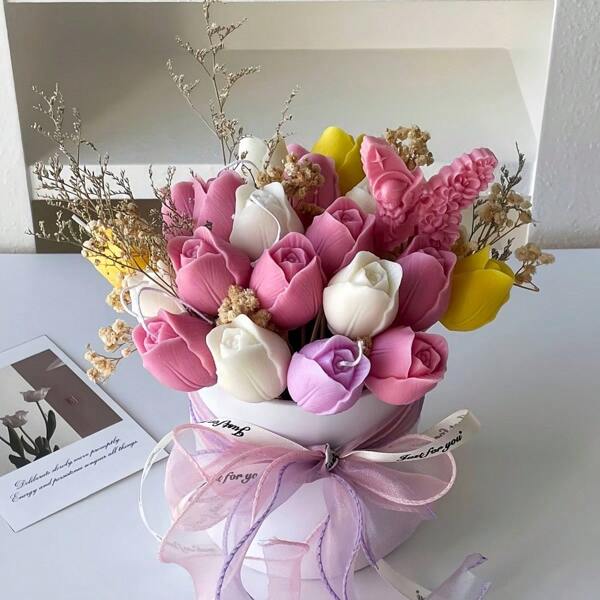 1 pezzo Candela alla soia profumata a tulipano 3D, cera rosa, design realistico dei petali, fragranza di vaniglia, Shangri-La, Freesia. Adatta per la decorazione di San Valentino e matrimoni, regalo per la festa della mamma, regalo di laurea, un ottimo regalo per il relax naturale, candela a tulipano, decorazione per la casa.