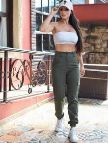 Calça jogger Simples    Bolso Botão