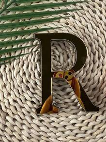 1 Piece 3D Acrylic Mirror Letter Art Wall Sticker - Light And Shadow Intertwined Space Aesthetic Symbol, Gold/Silver/Black/Rose Gold Oversized Letters Self-Adhesive Home Decorative Letter Logo Art Sticker, Artistic 3D Thickened Acrylic Mirror Letters Wall Sticker (3.93/5.9/7.87/11.81 Inches)