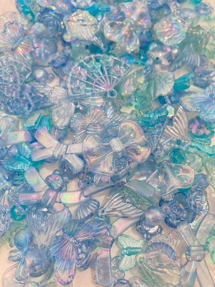 50 Units Mix Of Beads Butterfly Flowers Bows Pearl With Gold - 藍綠色 - 查看 1