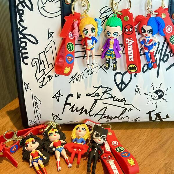 1 قطعة سلسلة مفاتيح شخصية كرتونية من عدالة الجريمة، سلسلة مفاتيح جميلة وخيالية، قلادة حقيبة، هدية إكسسوار للصديقة وسيارة، هدية راقية للأصدقاء