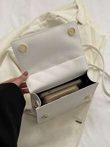 轻巧、商务休闲迷你纯色绗缝细节翻盖方形单肩包、格子设计斜挎包、简约钱包，配有可调节肩带，适合少女、女大学生、新秀和白领人士，非常适合办公室、大学、工作、商务、通勤、户外、旅行、郊游