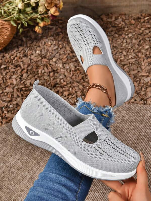 Women's Breathable Casual Comfortable Shoes, 2025 New Summer Ladies Lightweight Soft Thick Bottom Casual Sneakers