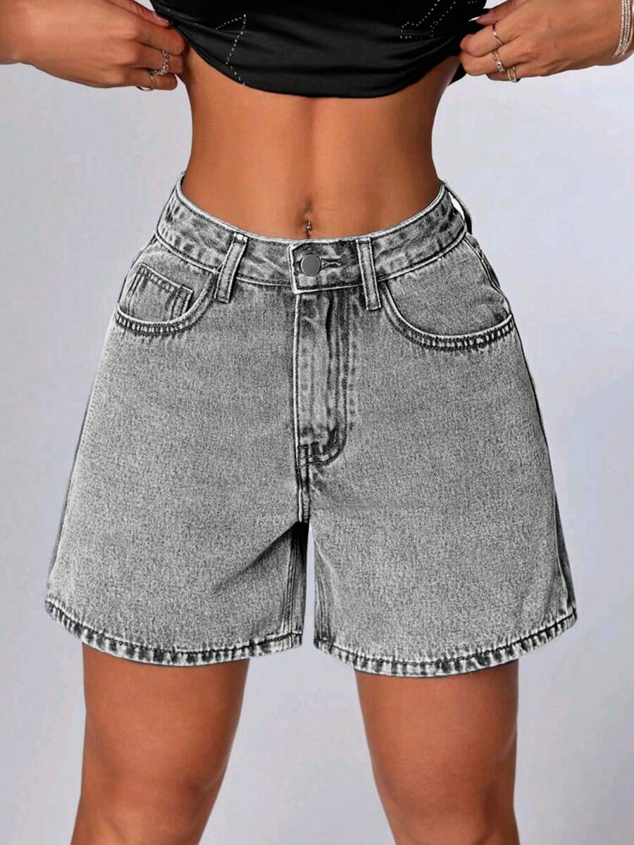 女式高腰百搭牛仔短裤，复古水洗，宽松版型，及膝长度，休闲复古风格，适合夏季时尚