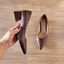 Women's Pumps Block Heel 5cm Comfortable Elegant Work - Coffee Brown - View 4