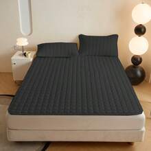 1pc Quilted Waterproof Mattress Pad, Thin Mattress Topper, Suitable For Single Or Double Bed, Soft & Comfortable Solid Color Bedding Mattress Cover, Burgundy/Olive Green/Black, Home Bedroom, Hotel, Nursing Home, Waterproof & Leak-Proof - Black - View 3