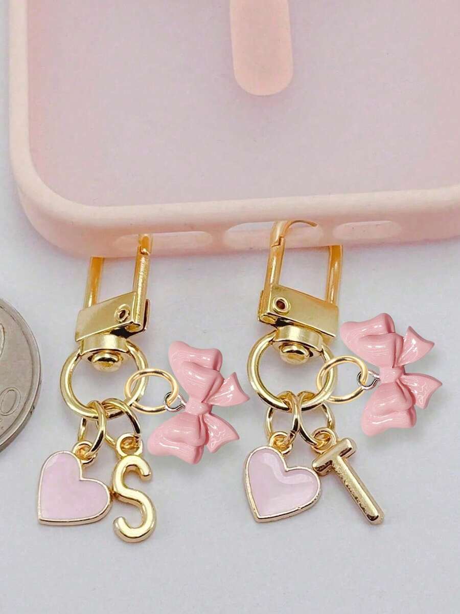 个性化心形吊饰，带有姓名首字母和礼物留言/情书 | 心形钥匙扣配件 | 定制包袋吊坠 | 礼物，蝴蝶结配饰，钥匙扣，独特的手机配件，简约设计，适用于女士钱包和手机配件，赠送给朋友，家人，女朋友，户外配饰，派对配饰，礼品，纪念品，女士包袋吊坠，汽车吊坠，女士女孩礼物，返校礼物 - 彩色 - 查看 1