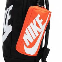 Nike 儿童运动背包，Y NK ELMNTL BKPK SHOEBOX，学生户外旅行休闲背包，男女通用单肩包 HJ4186-010 - 黑/白/橘色 - 查看 6